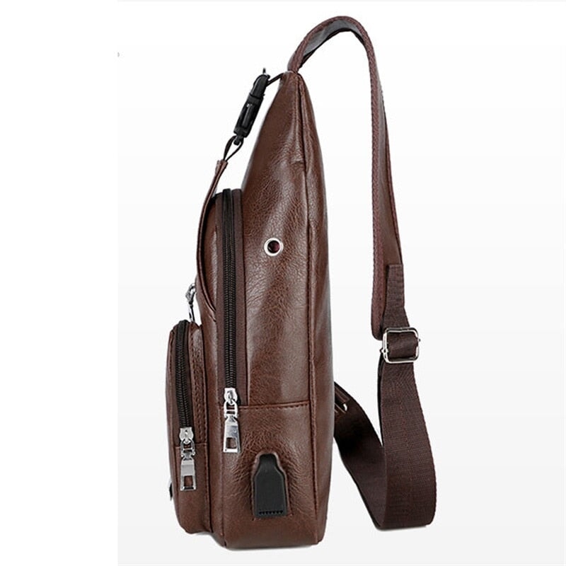 Compre 1 Leve 2 - Bolsa Masculina Transversal de Couro