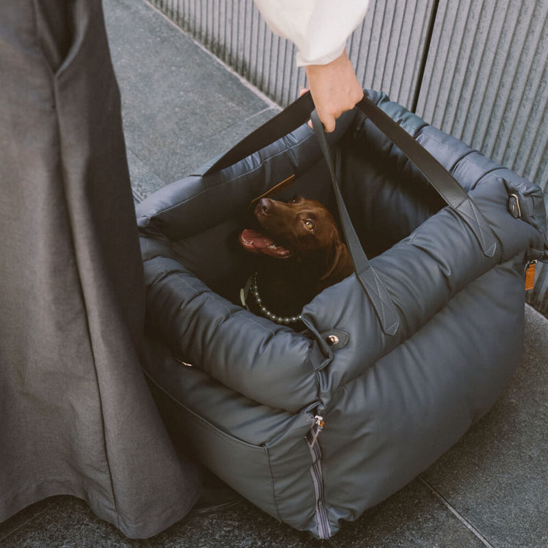 Cama Reforçada para Assento de Carro de Couro Sintético Deluxe - Voyager Urbano